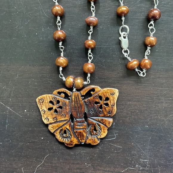 Handmade wire wrapped freshwater pearl necklace - Picture 2 of 5